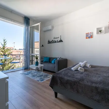 Sunhill Budapešť